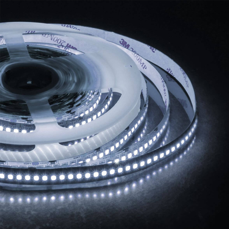 Светодиодная лента 26W/m 240Led/m 2835SMD дневной белый Белый Светодиодная лента 26W/m 240Led/m 2835SMD дневной белый Белый в Липецке | Loft Concept