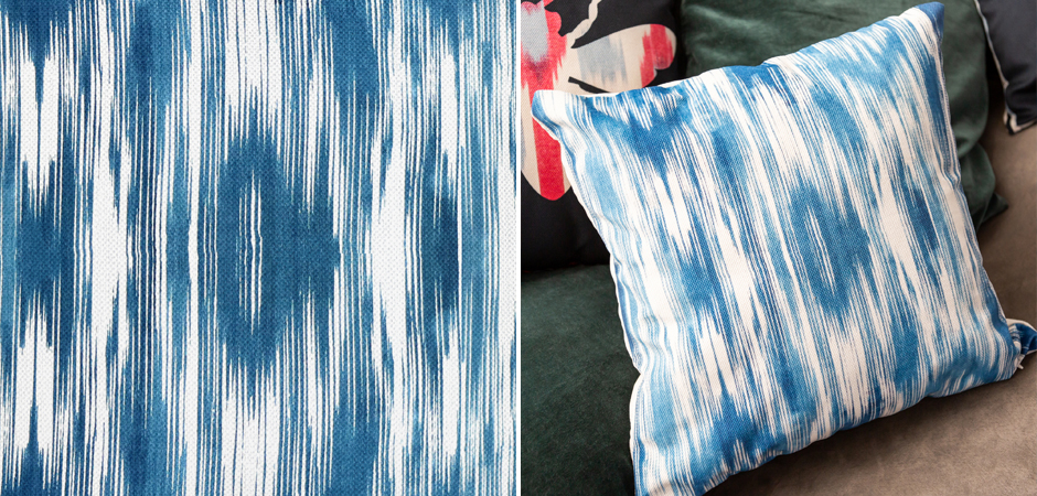 Декоративная подушка с голубым узором Ikat Pattern Декоративная подушка с голубым узором Ikat Pattern - Loft-Concept в Липецке