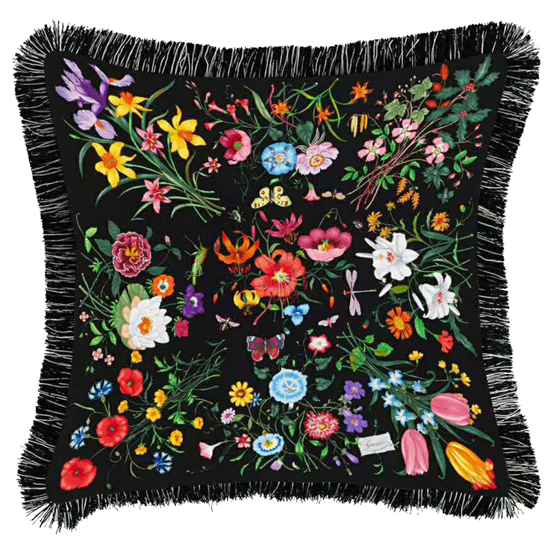 Декоративная подушка Cтиль Gucci Wildflowers Черный Мульти Декоративная подушка Cтиль Gucci Wildflowers Черный Мульти в Липецке | Loft Concept
