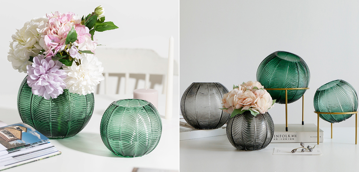 Ваза на подставке Vase Golden Throat Ball - фото