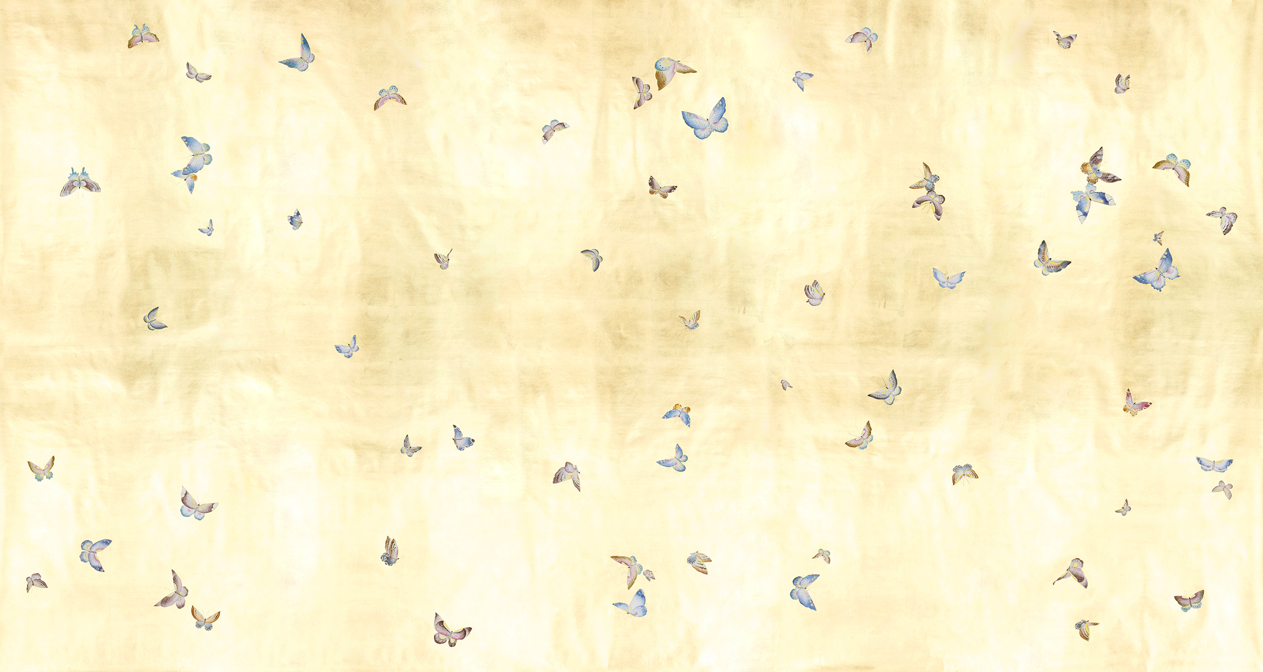 Обои ручная роспись Butterflies Special Colourway on Deep Rich Gold gilded paper Обои ручная роспись Butterflies Special Colourway on Deep Rich Gold gilded paper - постер Loft-Concept в Липецке