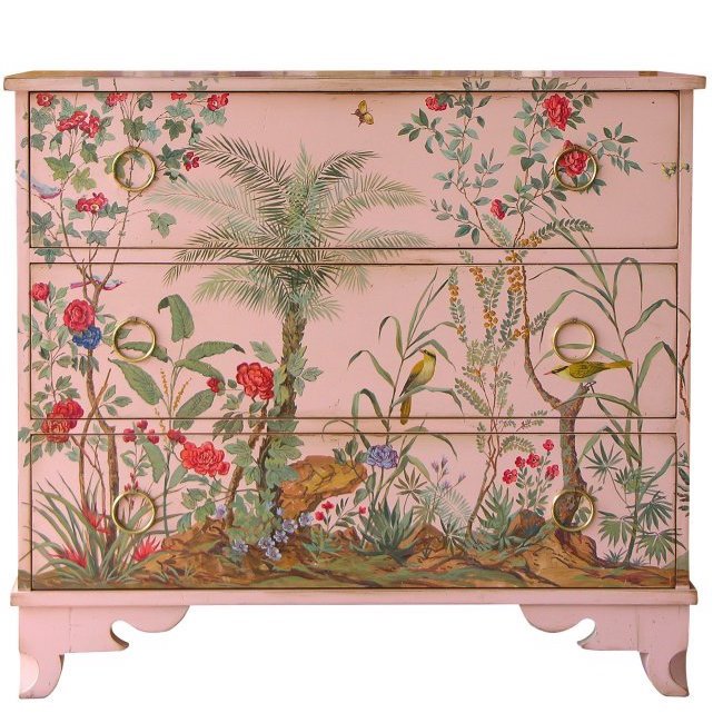 Комод 19TH CENTURY AMISH CHEST OF DRAWERS spring Бронза Розовый пастельный Комод 19TH CENTURY AMISH CHEST OF DRAWERS spring Бронза Розовый пастельный в Липецке | Loft Concept