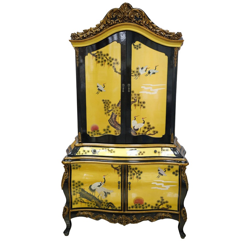 Китайский шкаф Grus cabinet Черный Золотой Китайский шкаф Grus cabinet Черный Золотой в Липецке | Loft Concept