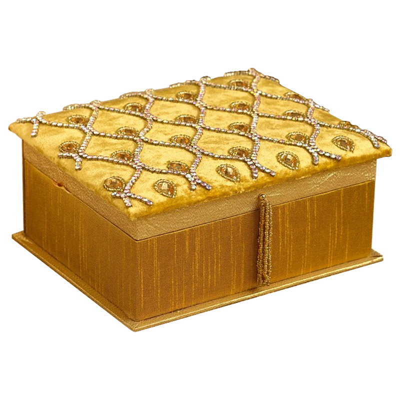 Шкатулка с вышивкой из бисера Felicia Beads Embroidery Box Золотой Шкатулка с вышивкой из бисера Felicia Beads Embroidery Box Золотой в Липецке | Loft Concept