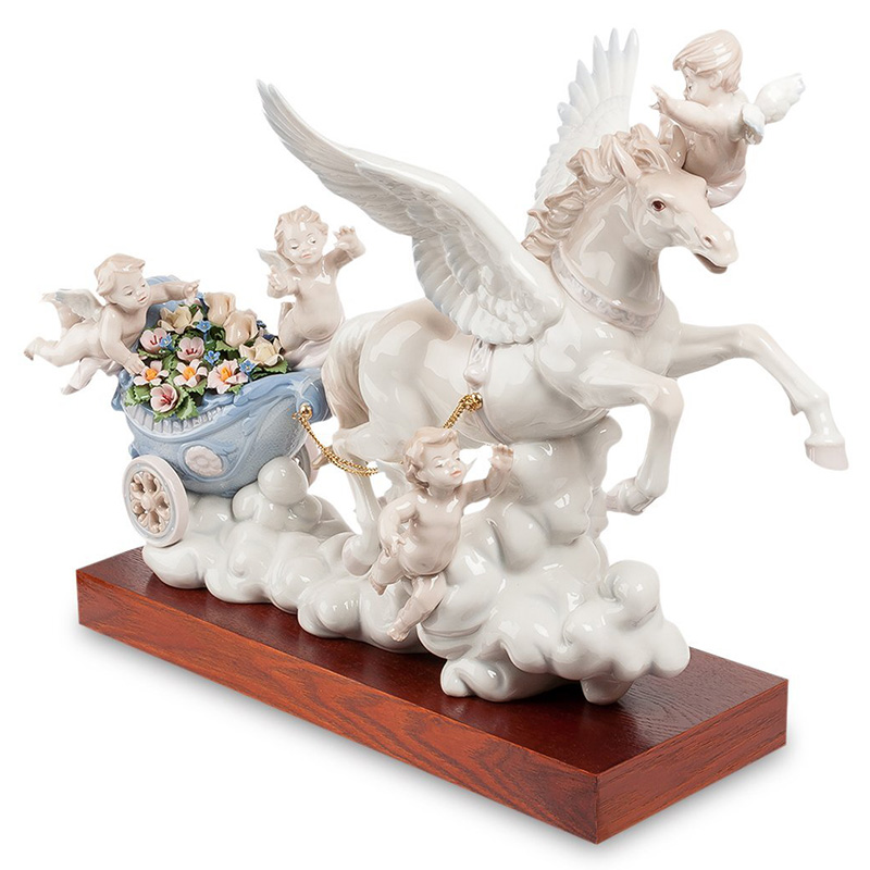 Статуэтка фарфоровая Небесная колесница Charming Statuette Белый Розовый Голубой Зеленый Бежевый Коричневый Статуэтка фарфоровая Небесная колесница Charming Statuette Белый Розовый Голубой Зеленый Бежевый Коричневый в Липецке | Loft Concept