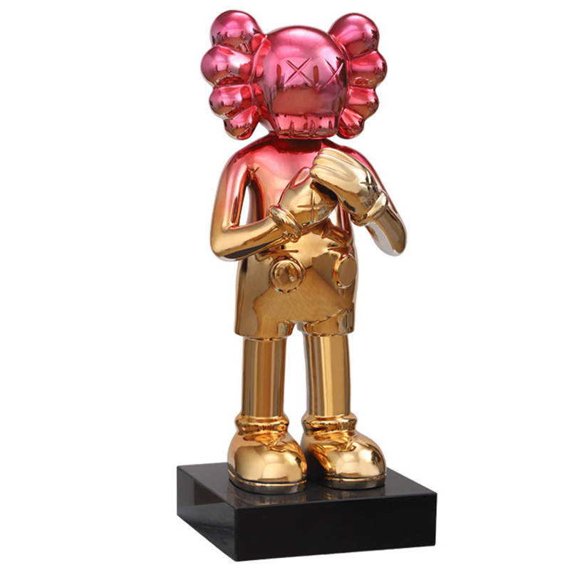 Статуэтка KAWS Gradient Gold Red on stand Золотой Красный Статуэтка KAWS Gradient Gold Red on stand Золотой Красный в Липецке | Loft Concept