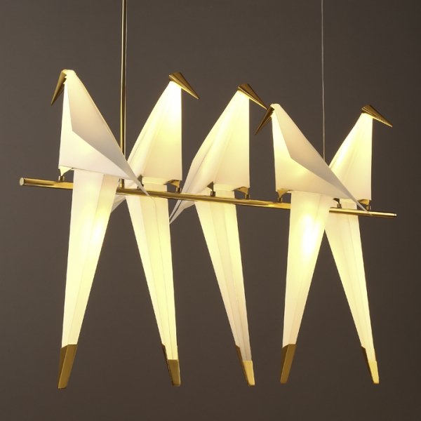 Люстра Origami Bird Chandelier Line 5 Бежево-серый Золотой Люстра Origami Bird Chandelier Line 5 Бежево-серый Золотой в Липецке | Loft Concept