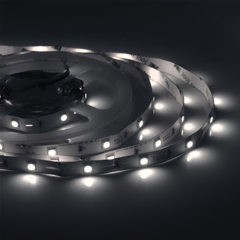 Комплект светодиодной ленты 7,2W/m 30LED/m 5050SMD холодный белый 5M Белый Комплект светодиодной ленты 7,2W/m 30LED/m 5050SMD холодный белый 5M Белый в Липецке | Loft Concept