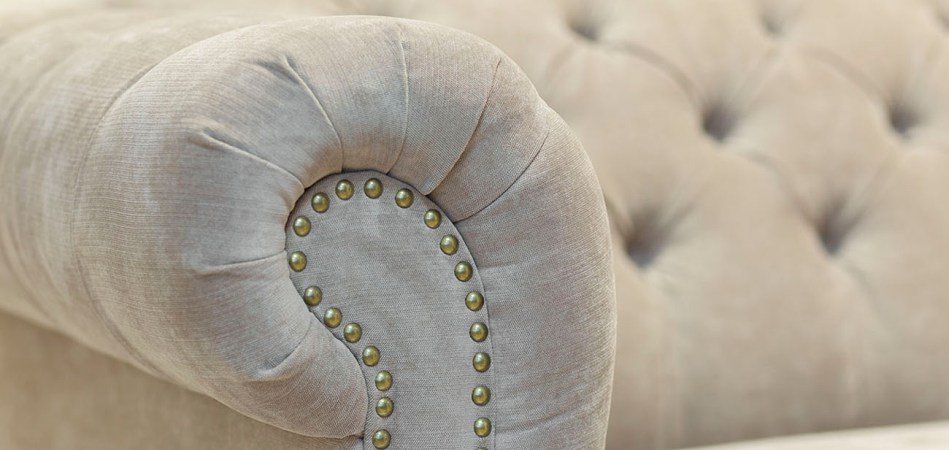 Диван велюровый бежевый трехместный Button Beige Диван велюровый бежевый трехместный Button Beige - Loft-Concept в Липецке
