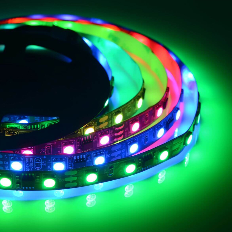 Комплект светодиодной ленты 14,4W/m 60Led/m 5050SMD разноцветный 2M Белый Комплект светодиодной ленты 14,4W/m 60Led/m 5050SMD разноцветный 2M Белый в Липецке | Loft Concept