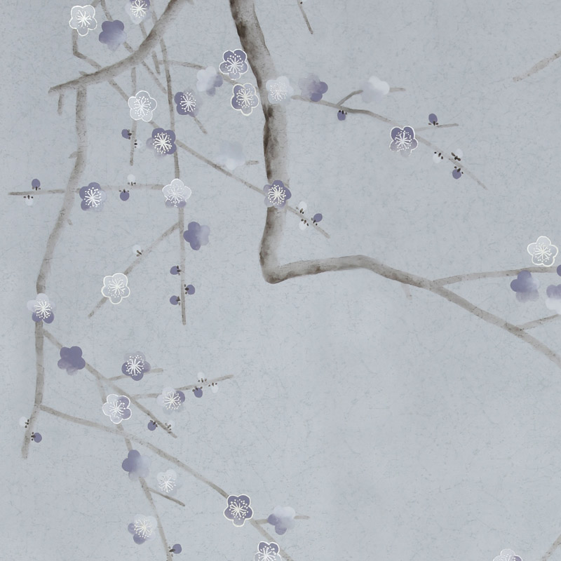Обои ручная роспись Plum Blossom Special Colourway on Crackled Silver metallic silk Обои ручная роспись Plum Blossom Special Colourway on Crackled Silver metallic silk в Липецке | Loft Concept