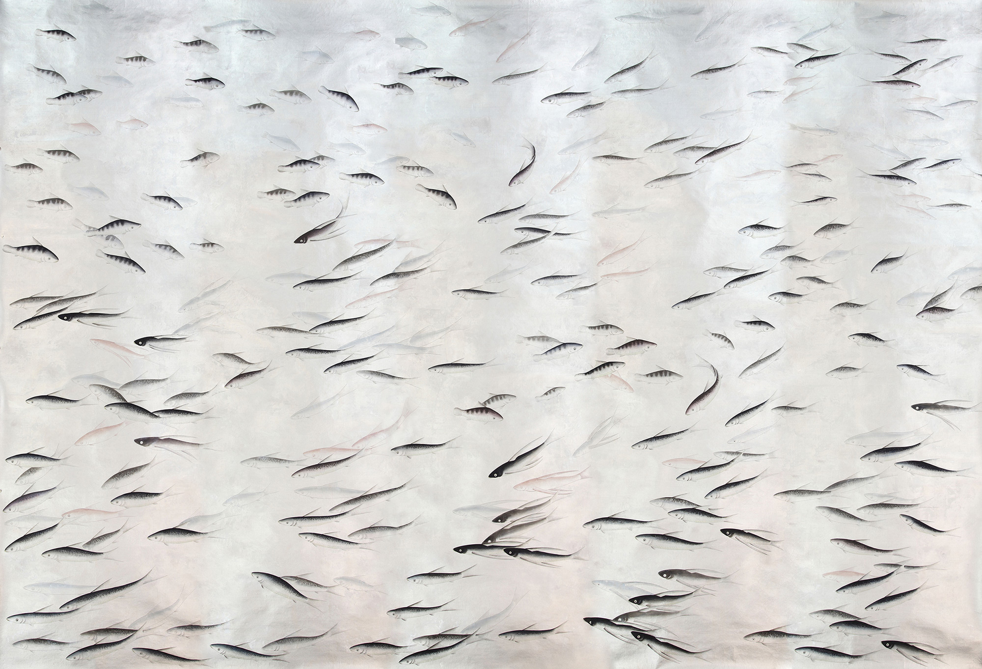 Обои ручная роспись Fishes Blue Pearl on Tarnished Silver gilded silk with pearlescent antiquing Обои ручная роспись Fishes Blue Pearl on Tarnished Silver gilded silk with pearlescent antiquing - постер Loft-Concept в Липецке
