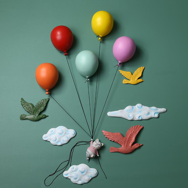 Аксессуар на стену Kitten on Balloon Мульти Аксессуар на стену Kitten on Balloon Мульти в Липецке | Loft Concept
