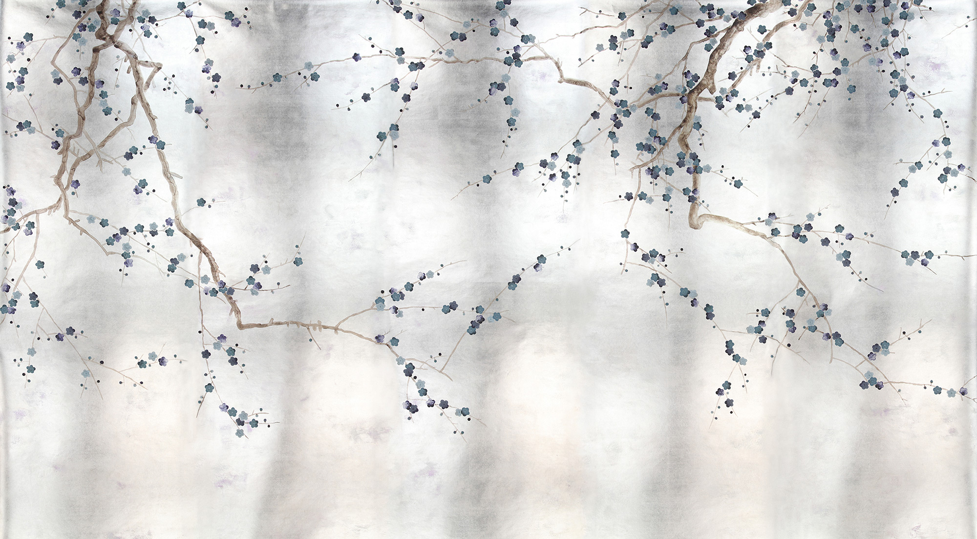 Обои ручная роспись Plum Blossom Colourway SC-81 on Tarnished Silver gilded paper with d?sargenter pearlescent antiquing Обои ручная роспись Plum Blossom Colourway SC-81 on Tarnished Silver gilded paper with d?sargenter pearlescent antiquing - постер Loft-Concept в Липецке