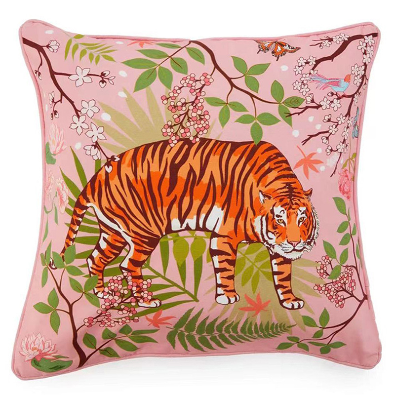 Декоративная подушка Tiger Pink Velvet Cushion Розовый Мульти Декоративная подушка Tiger Pink Velvet Cushion Розовый Мульти в Липецке | Loft Concept