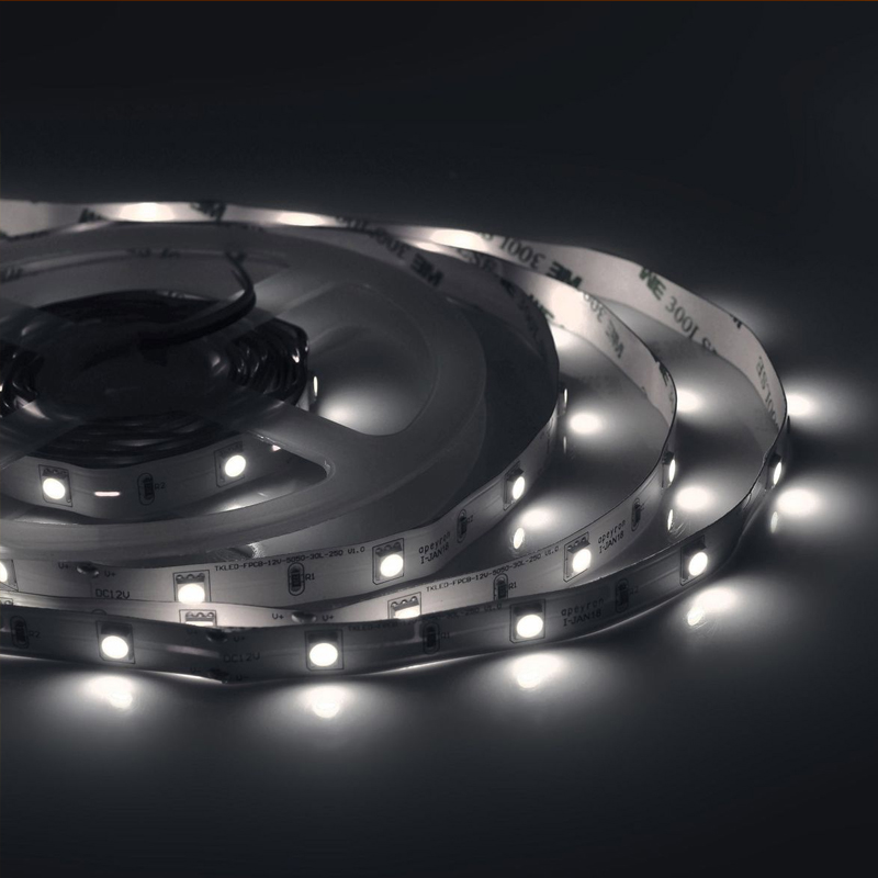 Светодиодная лента 7,2W/m 30LED/m 5050SMD холодный белый 5M Белый Светодиодная лента 7,2W/m 30LED/m 5050SMD холодный белый 5M Белый в Липецке | Loft Concept
