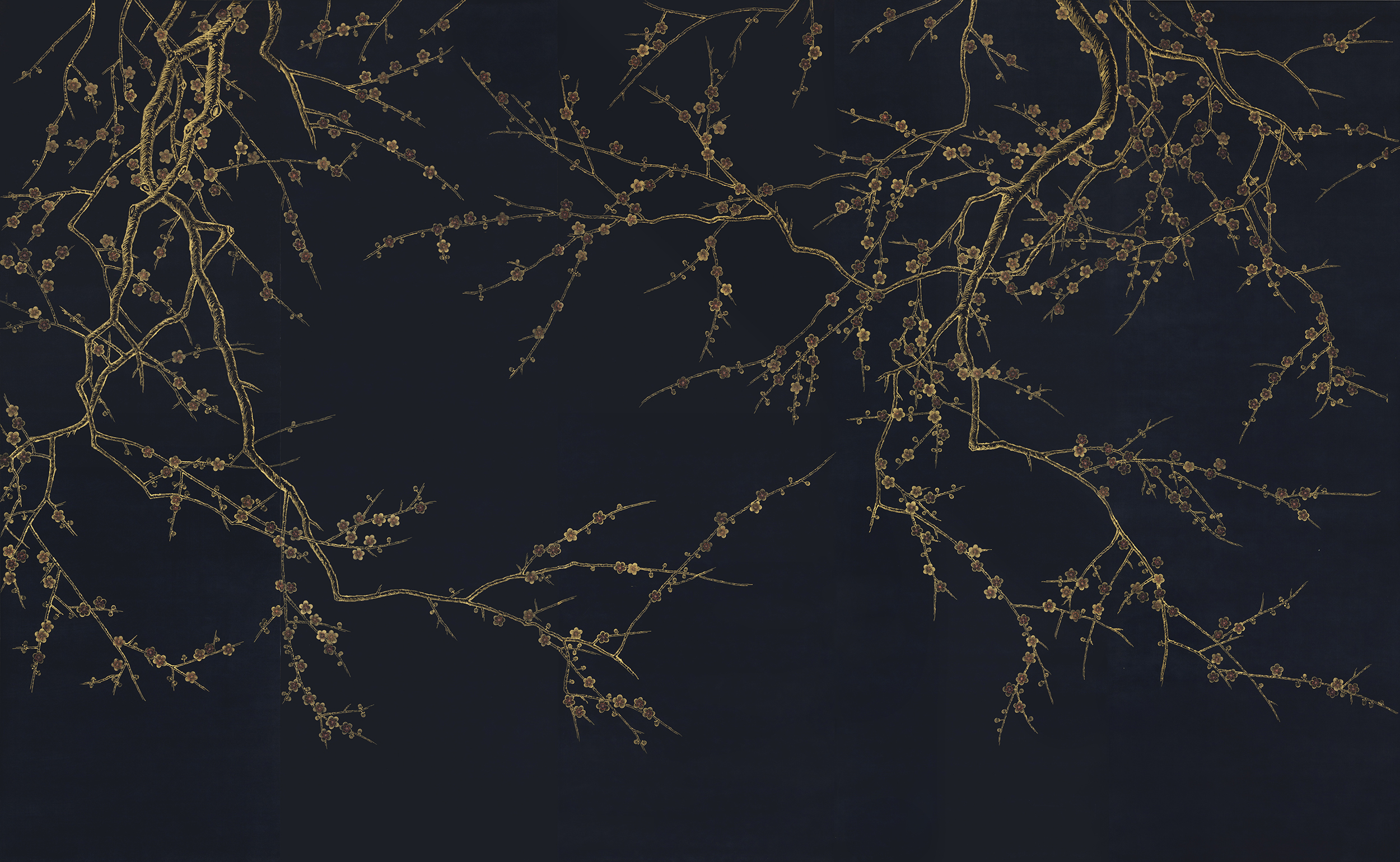 Обои ручная роспись Plum Blossom Colourway SC-226 on black painted silk Обои ручная роспись Plum Blossom Colourway SC-226 on black painted silk - постер Loft-Concept в Липецке