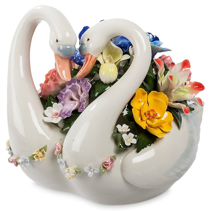 Статуэтка фарфоровая Лебеди с цветами Charming Statuette Белый Красный Голубой Желтый Сиреневый Розовый Статуэтка фарфоровая Лебеди с цветами Charming Statuette Белый Красный Голубой Желтый Сиреневый Розовый в Липецке | Loft Concept