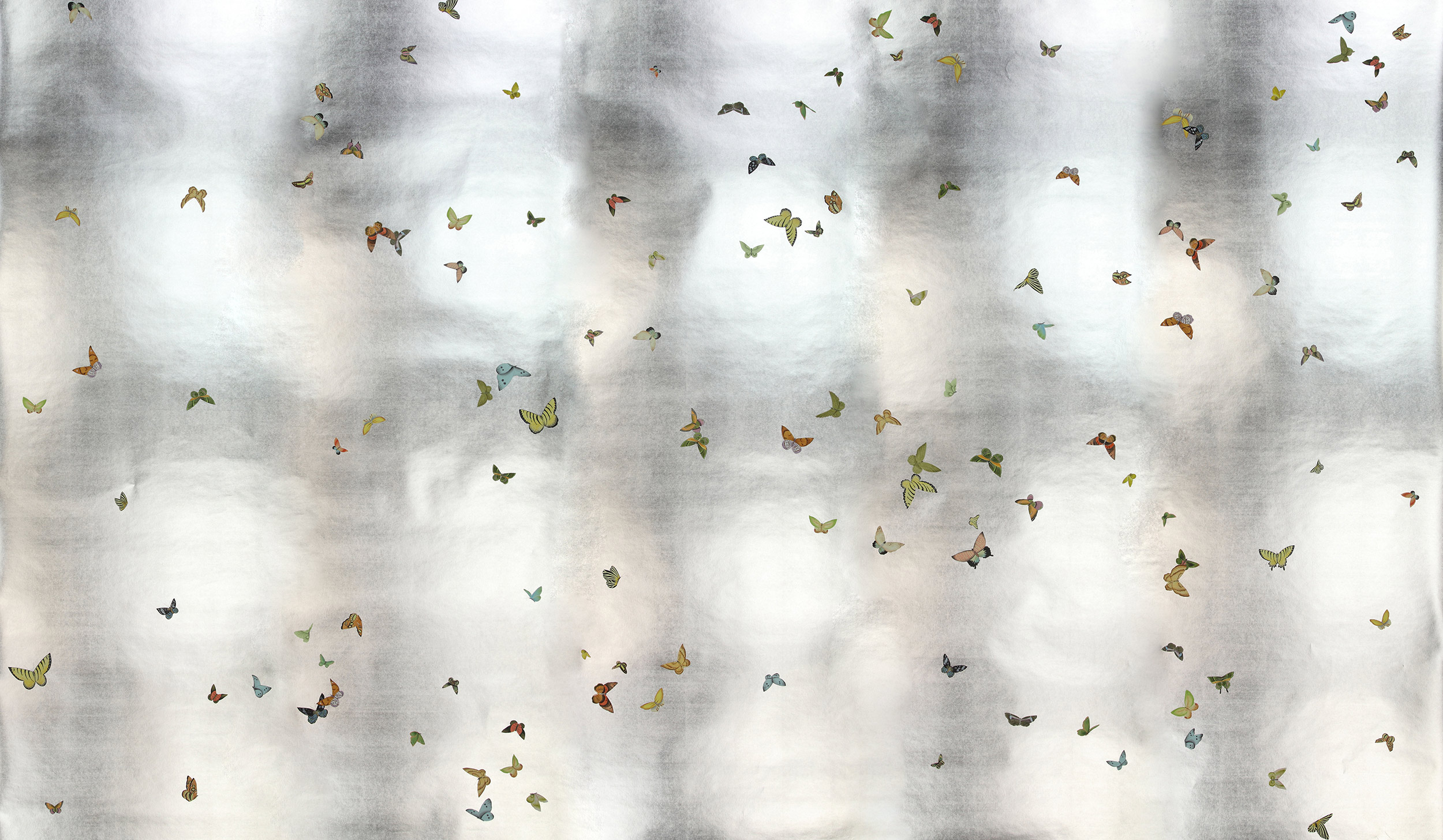 Обои ручная роспись Butterflies Emerald on Tarnished Silver gilded paper Обои ручная роспись Butterflies Emerald on Tarnished Silver gilded paper - постер Loft-Concept в Липецке