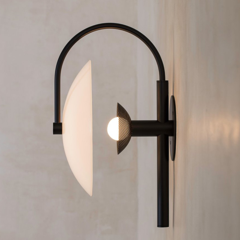 Бра Aperture Wall lamp Белый Черный Бра Aperture Wall lamp Белый Черный в Липецке | Loft Concept