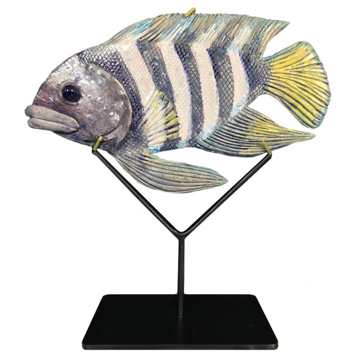 Статуэтка на подставке Striped Fish Серый Черный Белый Статуэтка на подставке Striped Fish Серый Черный Белый в Липецке | Loft Concept