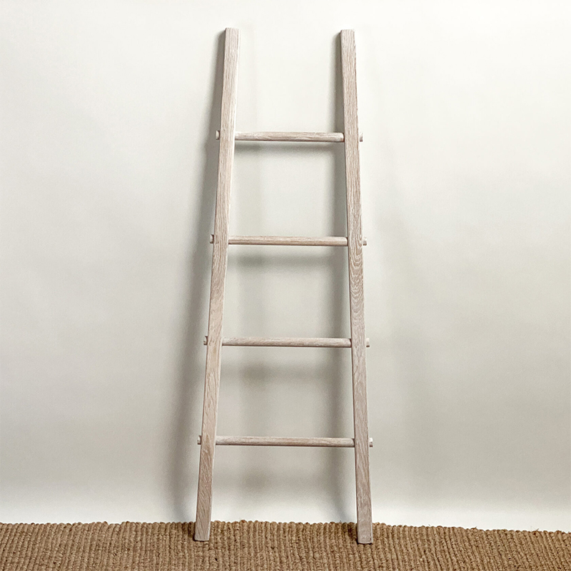 Лестница-вешалка Josip Hanger Ladder Белый дуб Лестница-вешалка Josip Hanger Ladder Белый дуб в Липецке | Loft Concept