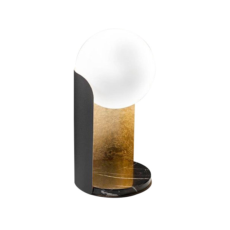 Настольная лампа Alta Table Lamp Золотой Черный Белый Настольная лампа Alta Table Lamp Золотой Черный Белый в Липецке | Loft Concept