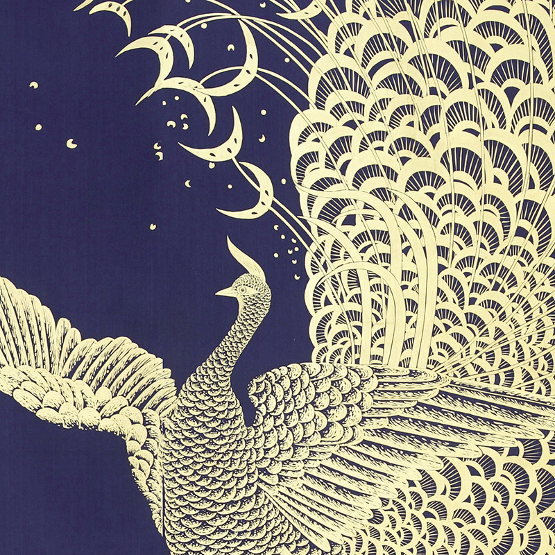 Обои ручная роспись в стиле Арт-деко Whistler Peacocks Colourway SC-100 on Empire Blue dyed silk Обои ручная роспись в стиле Арт-деко Whistler Peacocks Colourway SC-100 on Empire Blue dyed silk в Липецке | Loft Concept