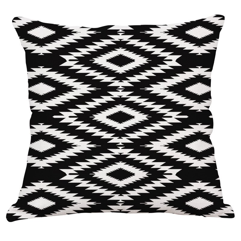 Декоративная подушка Black and White Pattern #5 Черно-белый Декоративная подушка Black and White Pattern #5 Черно-белый в Липецке | Loft Concept