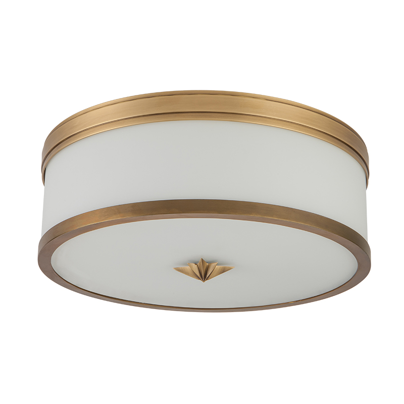 Потолочный светильник Imher Ceiling Lamp Латунь Белое матовое стекло Потолочный светильник Imher Ceiling Lamp Латунь Белое матовое стекло в Липецке | Loft Concept