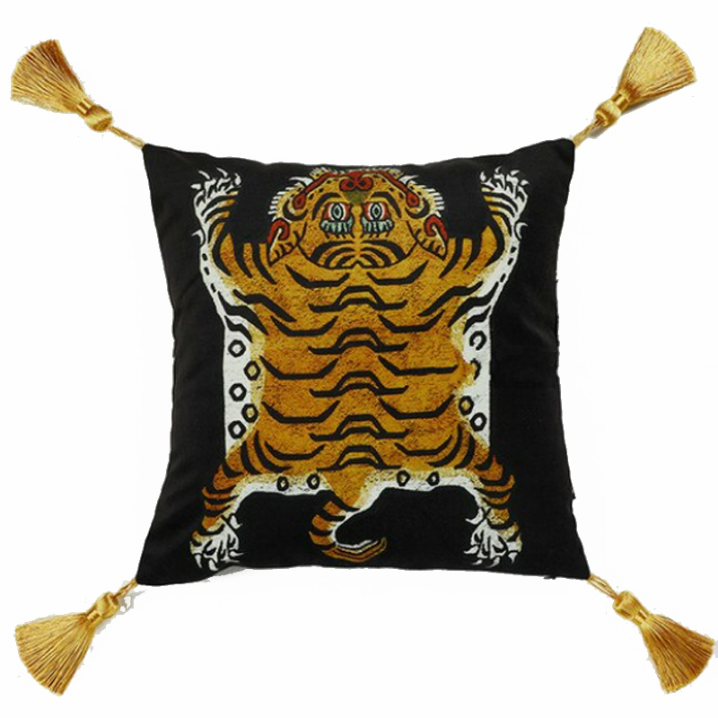 Черная Подушка Тибетский Тигр TIBETAN TIGER Бежевый Черный Черная Подушка Тибетский Тигр TIBETAN TIGER Бежевый Черный в Липецке | Loft Concept