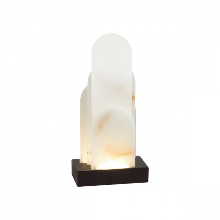 Настольная лампа с белыми вертикальными элементами Alabaster Totem   Латунь сатинированная Прозрачное Стекло Бежевый в Липецке | Loft Concept 