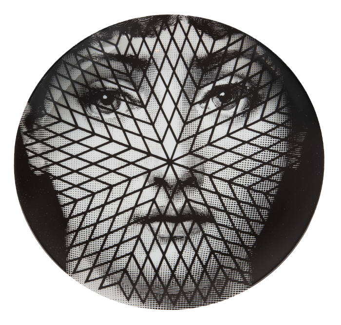 Декоративная тарелка Fornasetti 294 Черный Декоративная тарелка Fornasetti 294 Черный в Липецке | Loft Concept