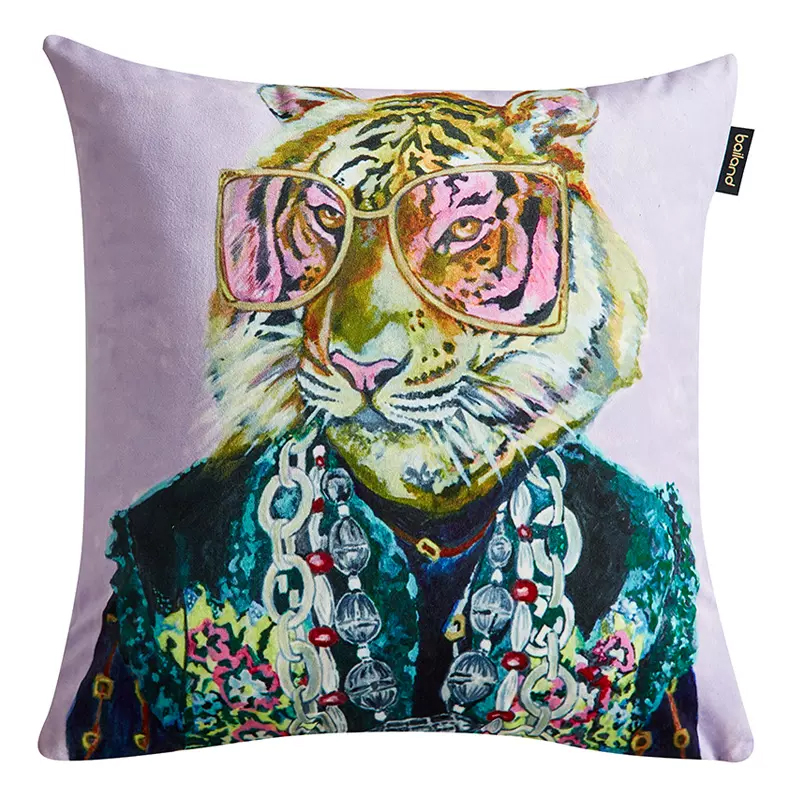 Декоративная подушка Стиль Gucci Tiger Fashion Animals Cushion Сиреневый Мульти Декоративная подушка Стиль Gucci Tiger Fashion Animals Cushion Сиреневый Мульти в Липецке | Loft Concept