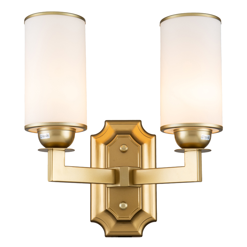 Бра Amoret Sconce Латунь Белое матовое стекло Бра Amoret Sconce Латунь Белое матовое стекло в Липецке | Loft Concept