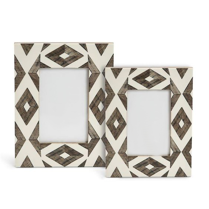 Фоторамка кость Ethnic Indian Wood Bone Inlay photo frame ivory ( слоновая кость ) Коричневый Фоторамка кость Ethnic Indian Wood Bone Inlay photo frame ivory ( слоновая кость ) Коричневый в Липецке | Loft Concept