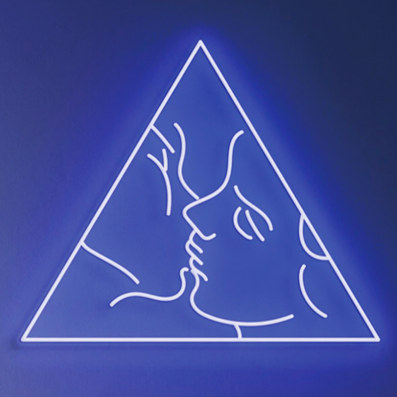 Неоновая настенная лампа Kiss Neon Wall Lamp Синий Синий Неоновая настенная лампа Kiss Neon Wall Lamp Синий Синий в Липецке | Loft Concept