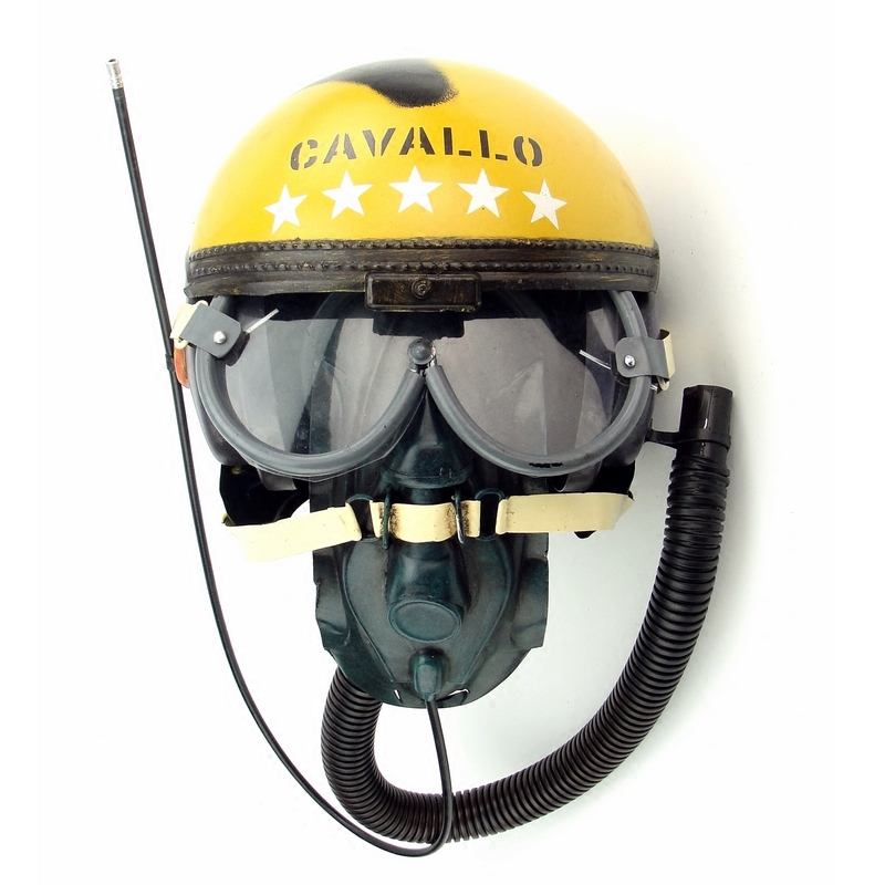 Аксессуар на стену Helmet with Glasses Желтый Черный Аксессуар на стену Helmet with Glasses Желтый Черный в Липецке | Loft Concept