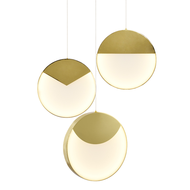 Подвесной светильник MM Lampadari Moonlight Suspension Lamp 3 Золотой Белый Подвесной светильник MM Lampadari Moonlight Suspension Lamp 3 Золотой Белый в Липецке | Loft Concept