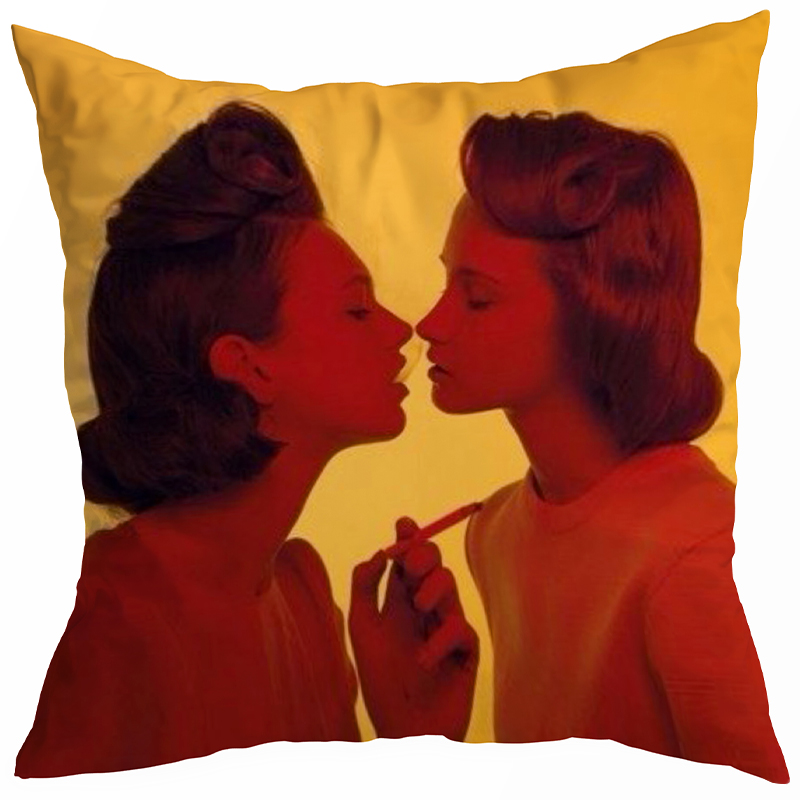 Декоративная подушка Seletti Cushion Smoking Girl Желтый Красный Декоративная подушка Seletti Cushion Smoking Girl Желтый Красный в Липецке | Loft Concept