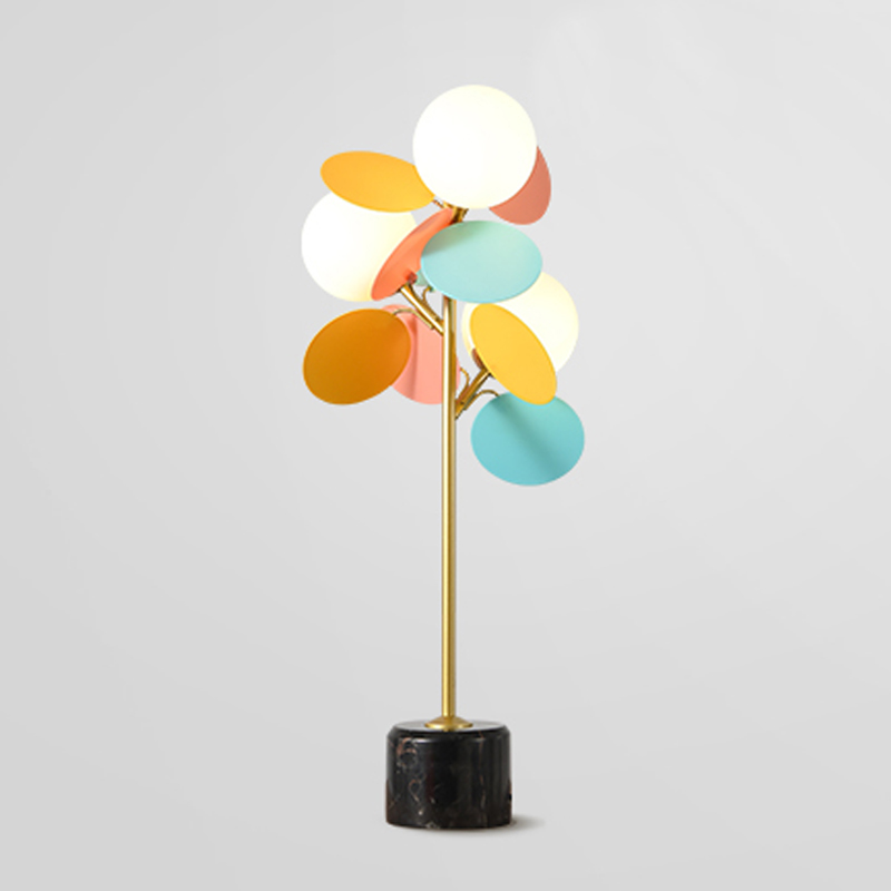 Настольная лампа MATISSE Table Lamp Multi Белое матовое стекло Золотой Черный Мульти Настольная лампа MATISSE Table Lamp Multi Белое матовое стекло Золотой Черный Мульти в Липецке | Loft Concept