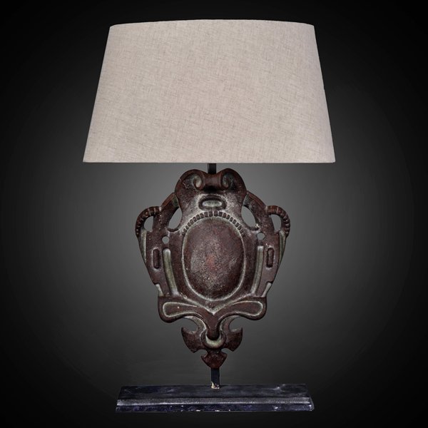 Настольная лампа RH Parisian Iron Shield Table Lamp Коричневый Настольная лампа RH Parisian Iron Shield Table Lamp Коричневый в Липецке | Loft Concept