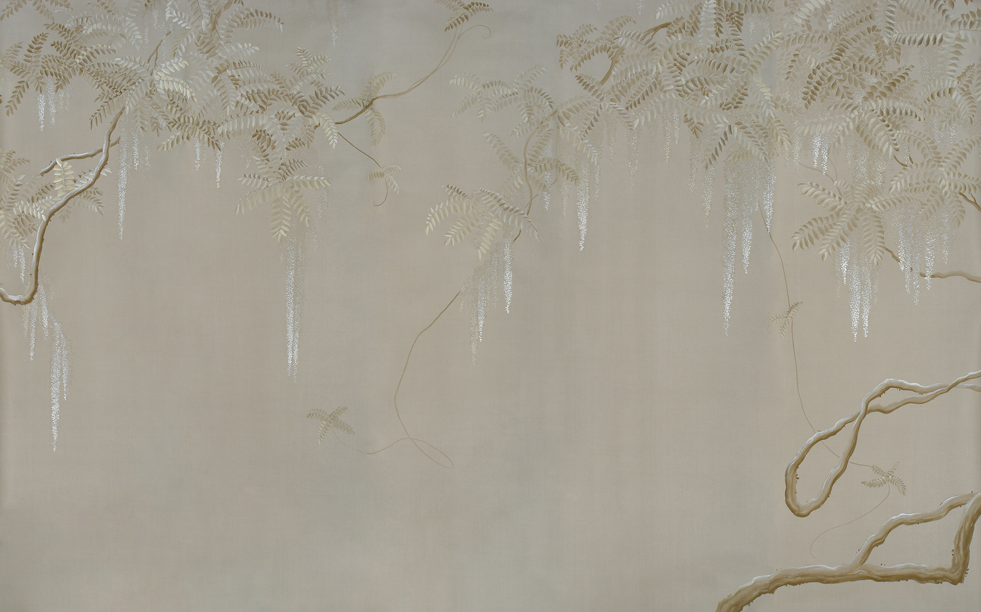 Обои ручная роспись Wisteria Limewash on Lead Grey dyed silk Обои ручная роспись Wisteria Limewash on Lead Grey dyed silk - постер Loft-Concept в Липецке