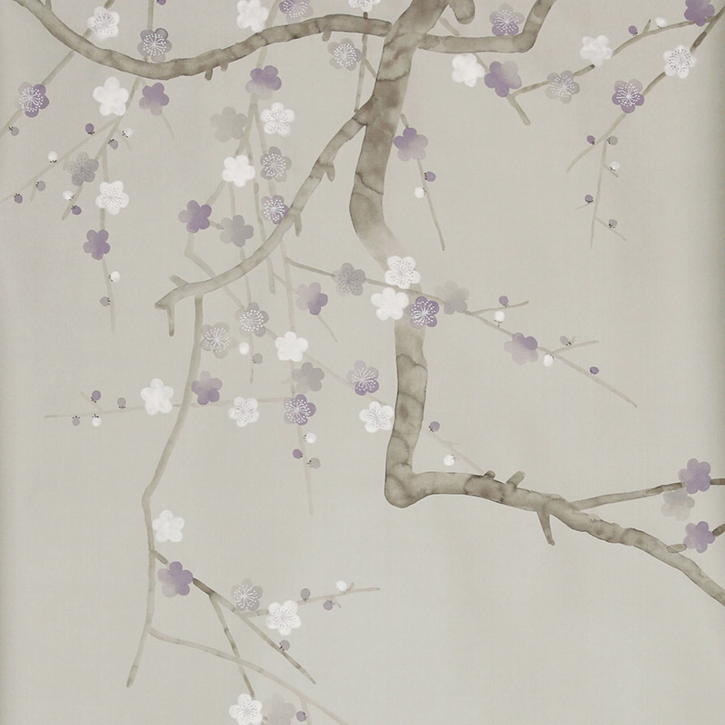 Обои ручная роспись Plum Blossom Special Colourway on Oyster Shell metallic silk Обои ручная роспись Plum Blossom Special Colourway on Oyster Shell metallic silk в Липецке | Loft Concept
