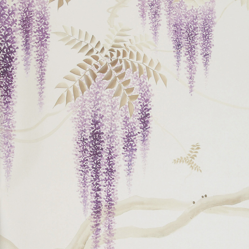 Обои в японском стиле Wisteria Colourway SC-247 on Natural Mica metallic silk Обои в японском стиле Wisteria Colourway SC-247 on Natural Mica metallic silk в Липецке | Loft Concept