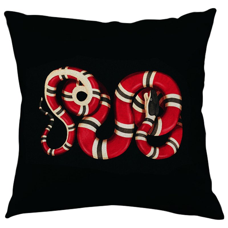 Декоративная подушка Стиль Gucci Micrurus Snake Black Черный Красный Бежевый Декоративная подушка Стиль Gucci Micrurus Snake Black Черный Красный Бежевый в Липецке | Loft Concept
