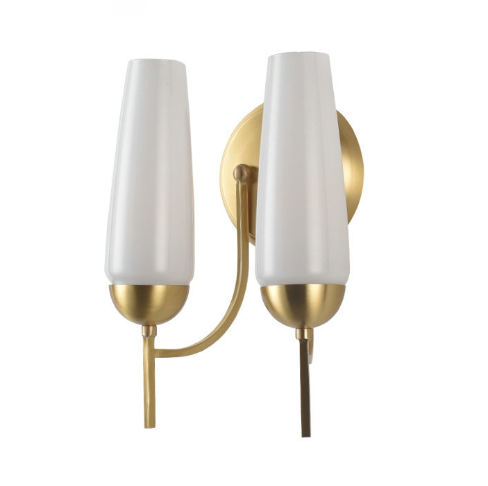 Бра American Candle Wall Lamp two Латунь Белый Бра American Candle Wall Lamp two Латунь Белый в Липецке | Loft Concept