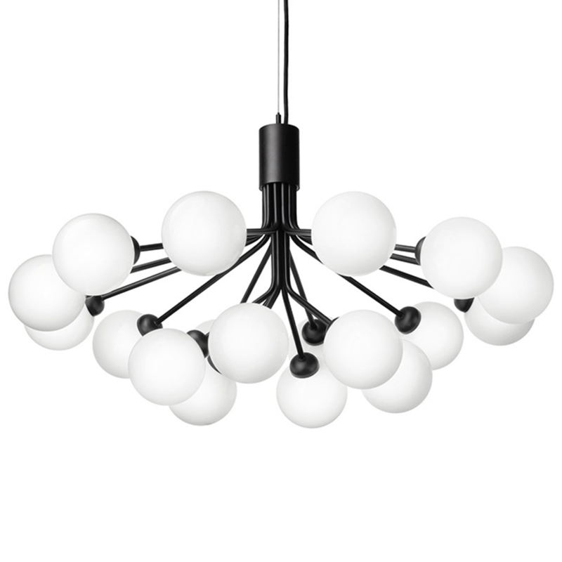 Люстра Berries Chandelier White Balloons Black 18 Черный матовый Белое матовое стекло Люстра Berries Chandelier White Balloons Black 18 Черный матовый Белое матовое стекло в Липецке | Loft Concept