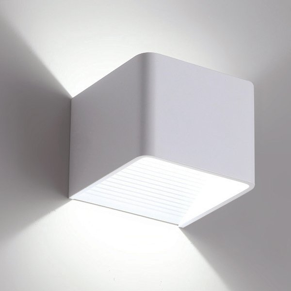Спот White Cube Spot Short Серебряный Спот White Cube Spot Short Серебряный в Липецке | Loft Concept