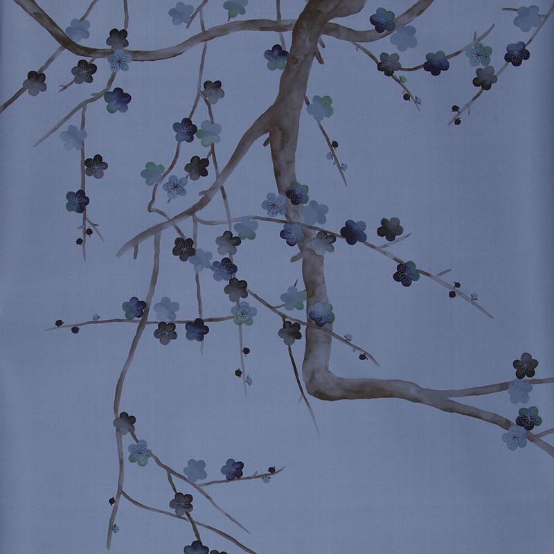 Обои ручная роспись Plum Blossom Special Colourway on Sky Blue dyed silk Обои ручная роспись Plum Blossom Special Colourway on Sky Blue dyed silk в Липецке | Loft Concept